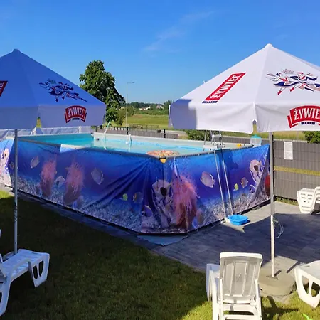 Comfortable Homes With Terraces *